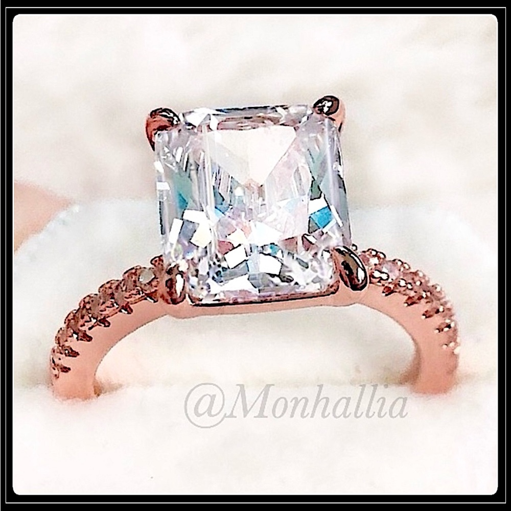 NEW SIMULATED DIAMOND EMERALD CUT PRINCESS ROSE GOLD RING - Picture 3 of 6
